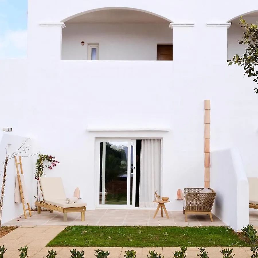 Eques Petit Resort Cala D´Or 4*,